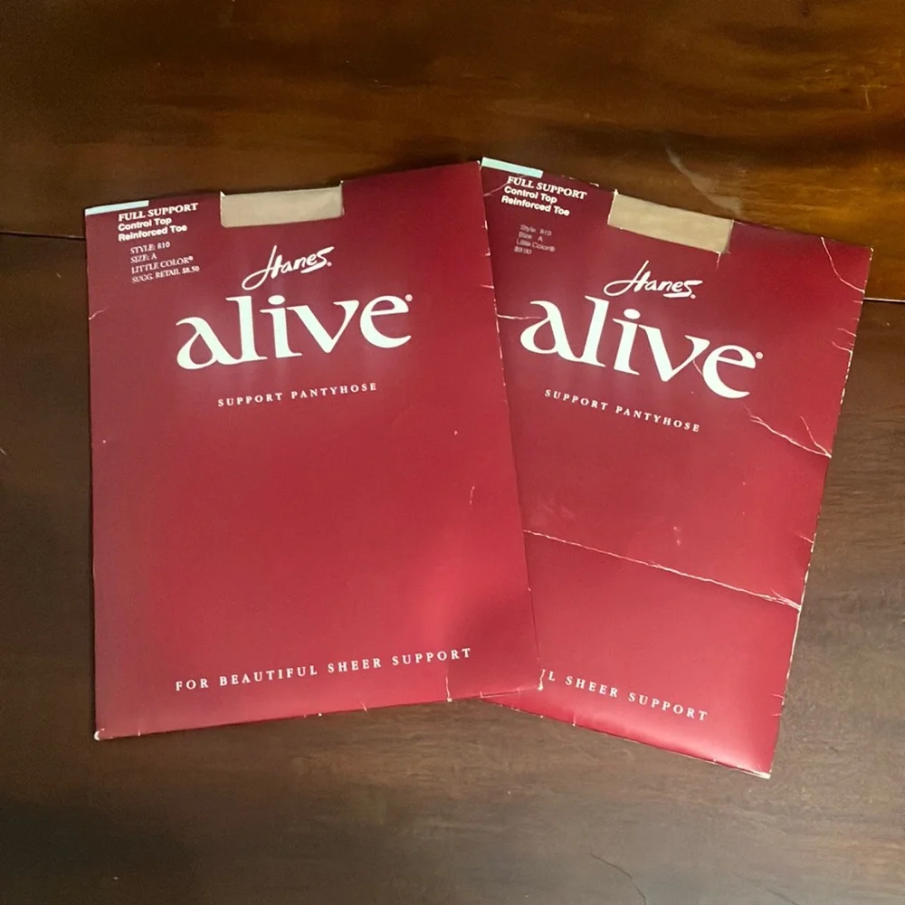 Set of 2 2004 Hanes Alive Full Support Pantyhose Style 810 Size A Little Color